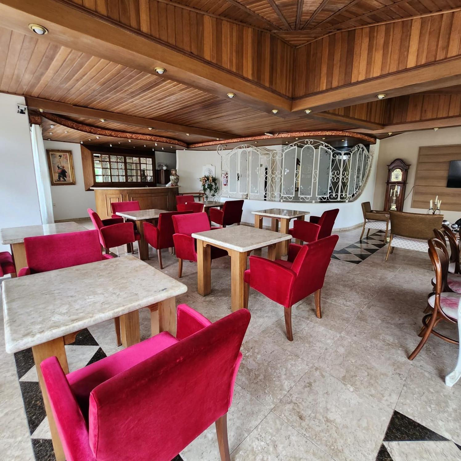 Hotel Da Vinci Serra Negra  Εξωτερικό φωτογραφία